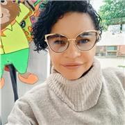 Profesora de inglés con amplia experiencia tanto para niños como adultos